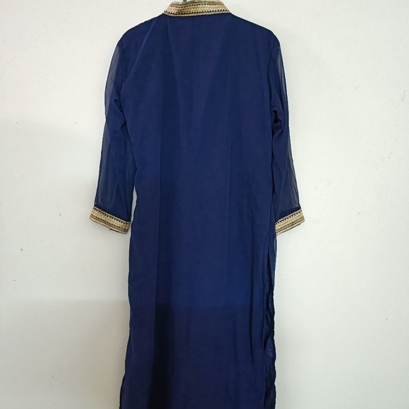 Festive wear kurta - Picture 2 of 5